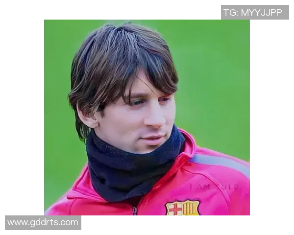 足球明星热议梅西的传奇生涯与未来发展方向